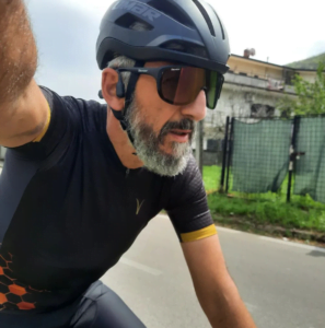 Giovanni Esposito Men's Capra Seeker Cycling Jersey Front Close-Up